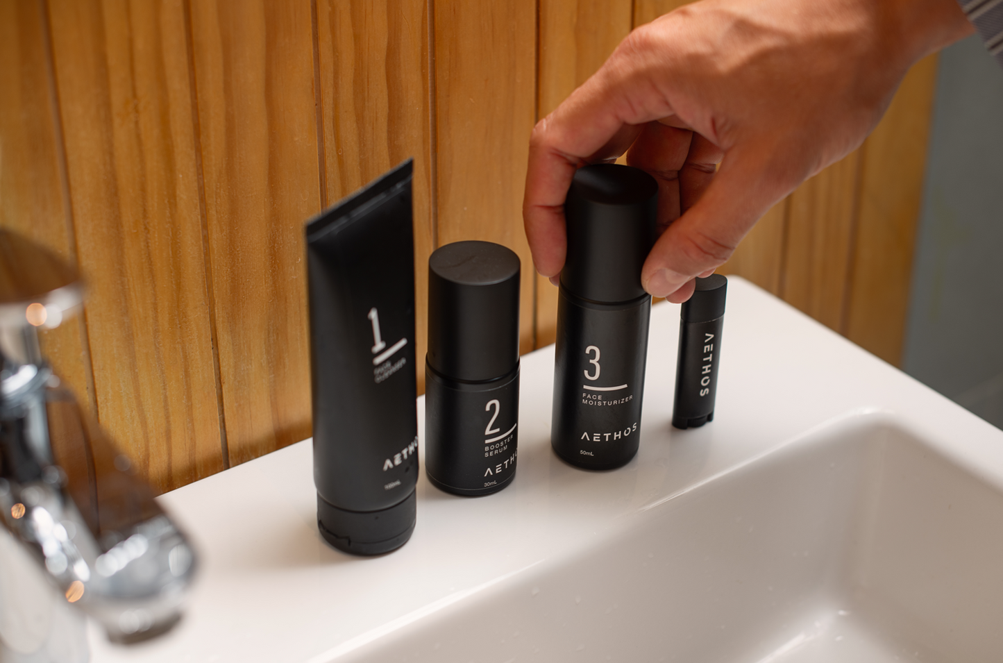 Kit Esencial + Neceser MENNT